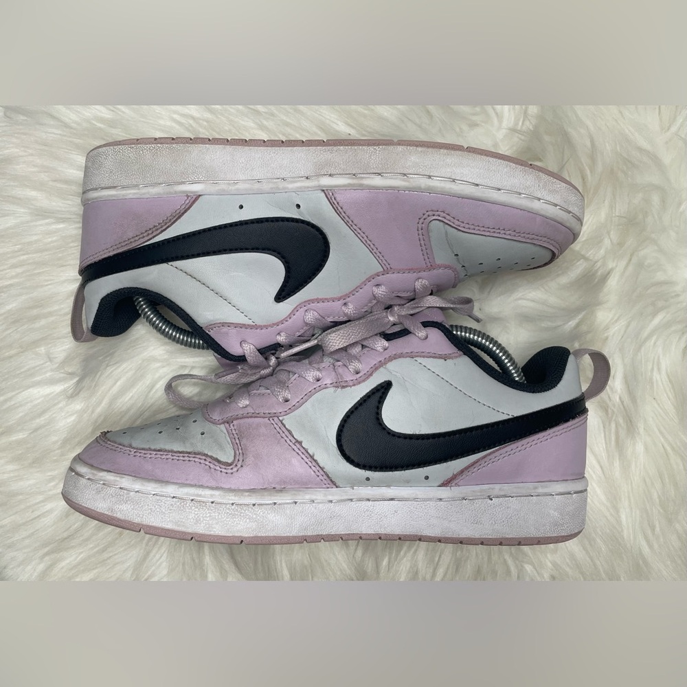 💜👧🏻Nike Court Borough Low 2 Photon Dust Off Noir (GS) size 7Y or Women’s 8.5
